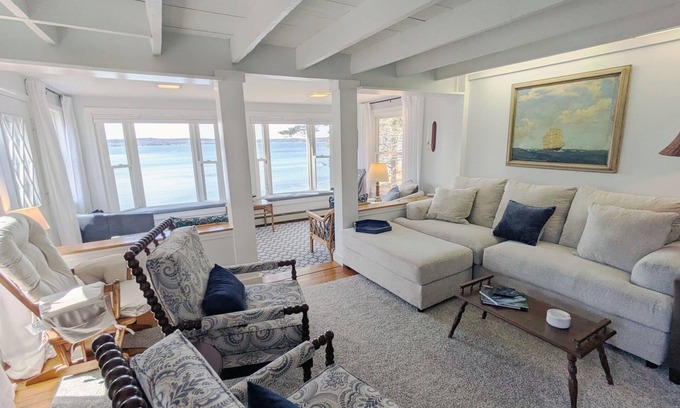 Trenton Cottage | NEW! Cozy 4-bedroom bayside cottage near Acadia - WIFI, AC, and gorgeous views