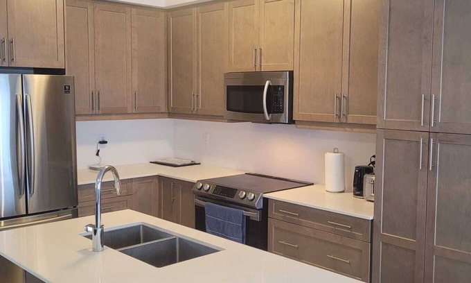 County of Brant House | *NEW*Cozy Retreat Near 403