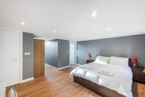 New Cross Apartment | New Cross family home near Greenwich