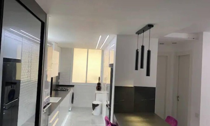 Bat Yam Apartment | NEW!-Delux Best Suite 1 Minute From TLV