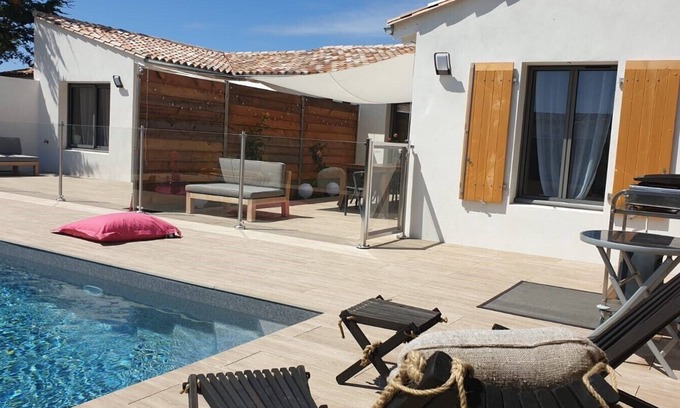 Saint-Clement-des-Baleines House | New luxury villa open onto garden and heated swimming pool 150m from the coast