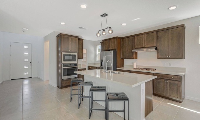 Rhodes Ranch House | New Full Luxury Home Las Vegas - Prime Location