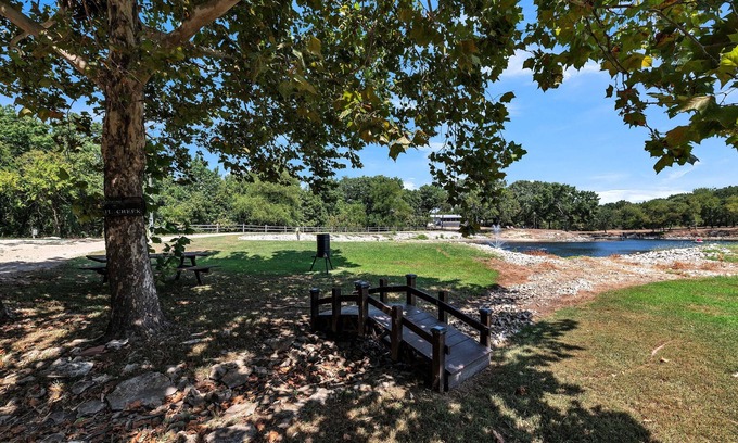 Kingston House | NEW! Gone Fishin'(Suite 4) - Lodges at Fossil Creek