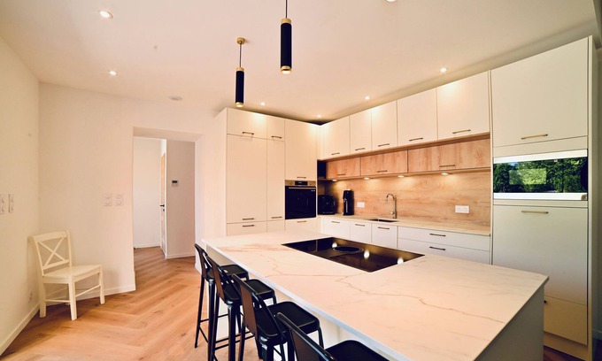 Perigueux Villa | New house, heated pool, enclosed garden. Near historic center Périgueux