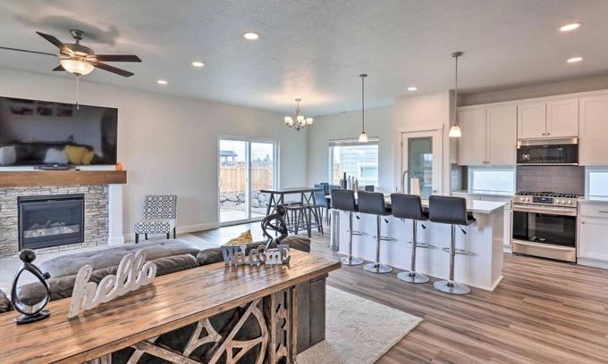 Redmond House | New house in Redmond, 15 minutes to Airport and Smith Rock