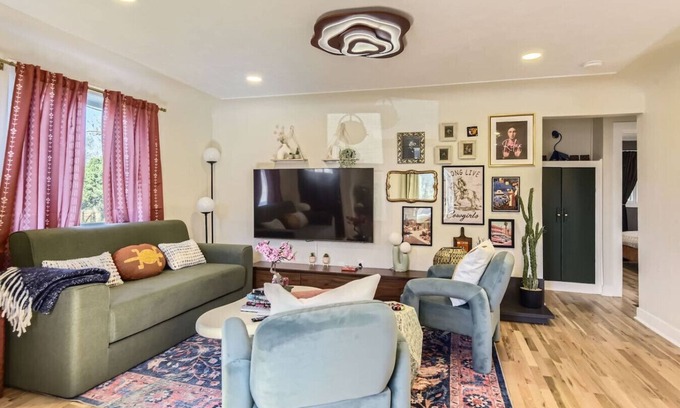 Berkley House | NEW I The Emerald Haus I Near Regis + Denver