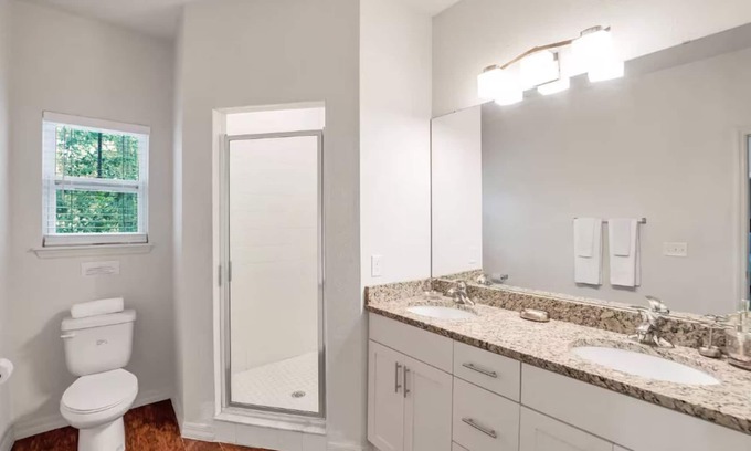 Bay Lake House | New listing 4 Beds/3 Baths Lucaya Village