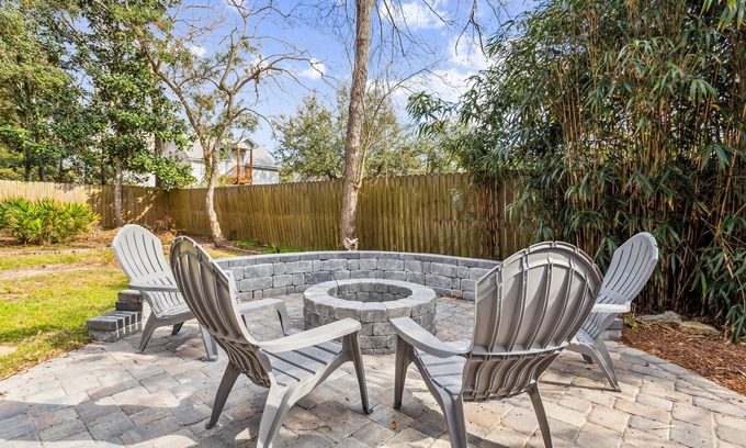 Ono Island House | New Listing!| Close to Beaches, Gulf Islands National Seashore, Boat Launch & Restaurants| Dogs OK