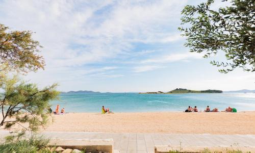 Pakostane Resort | NEW! Luminose beach house