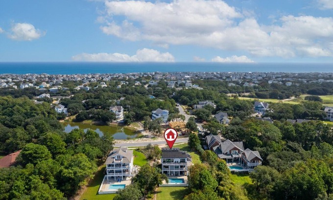 Corolla House | NEW LUX Soundfront, Pool, Elevator, Currituck Club, Currituck Club