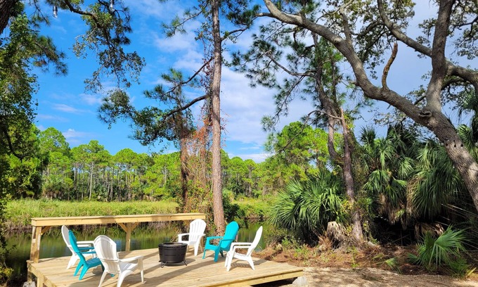 Alligator Point House | New modern home, 3 minute walk to the beach, on bike trail, full RV hookup