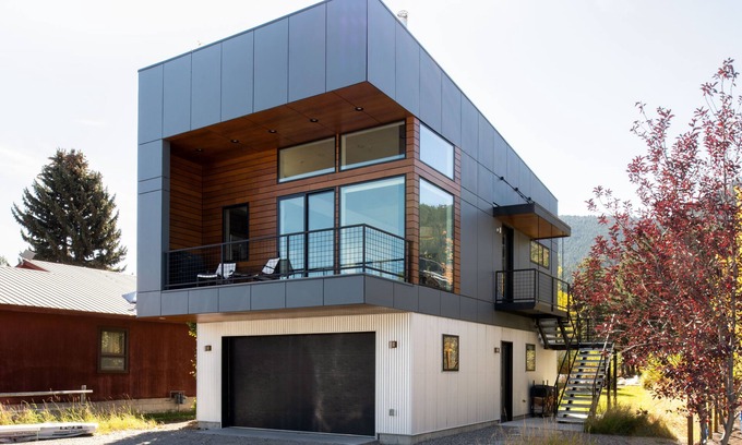 Jackson House | New Modern Mountain Views in East Jackson, WY