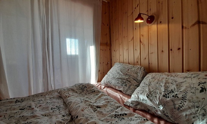 Hoofdplaat Cabin | New! Peace and quiet on the Zeeland coast.