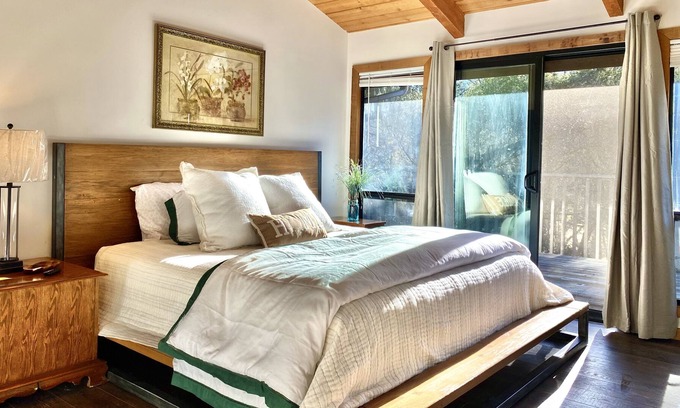 Carmel Valley Cabin | NEW! Peaceful Cabin on the Carmel Valley River close to Wine Tasting & Hiking