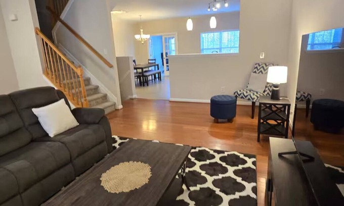 North Raleigh House | NEW! Ready for Families and Business Travelers