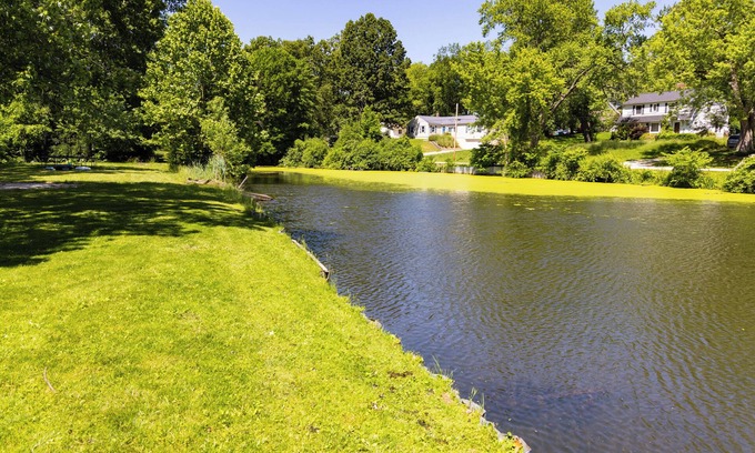 Portage Lakes House | New! Remodeled waterfront home in Portage Lakes! Close to Everything!