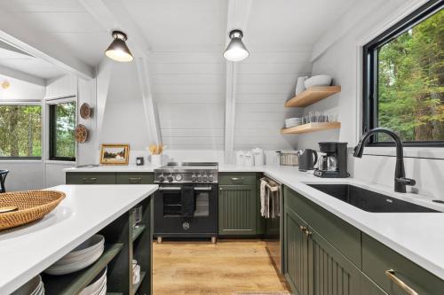 McCall House | New! River Cabin A-Frame-Remodeled A-Frame on the river, walk to town, lake & dining