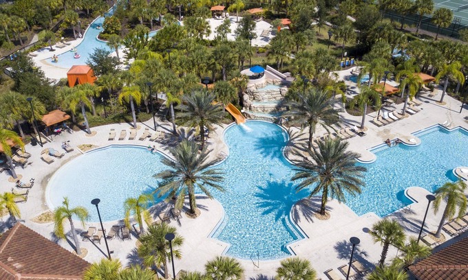 Loughman Villa | new Splash Of Magic At Solterra Resort 6 Bedroom Home