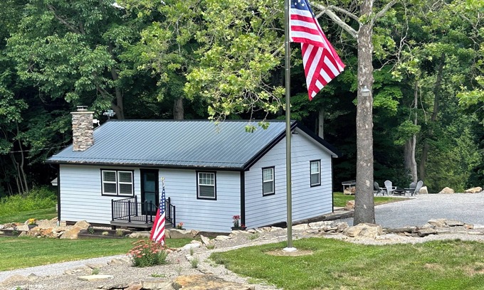 Portersville Cottage | New! Stony Brook Cottage in Portersville, PA