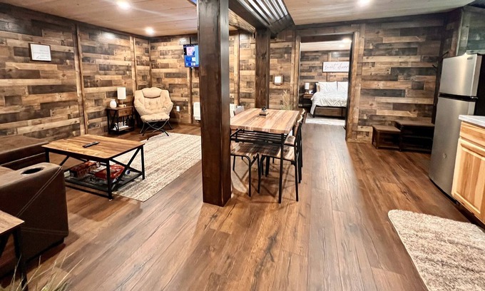 Colebrook Apartment | New suite. Direct ATV/ Snowmobile access in the mountains