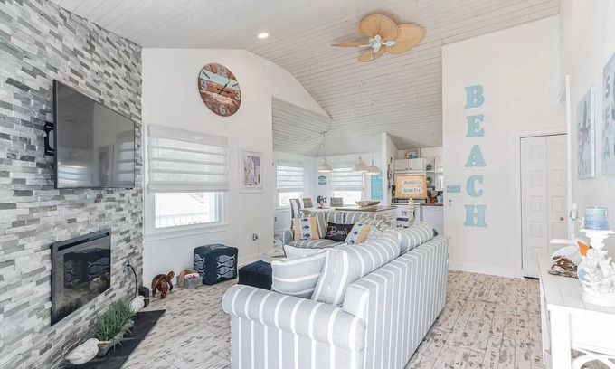 South End Condo | New Summer OCNJ South End Home! Month of August Available!