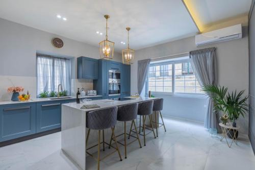 Senglea Apartment | New & unique apartment - A 5 minutes ferry to capital city of Valletta