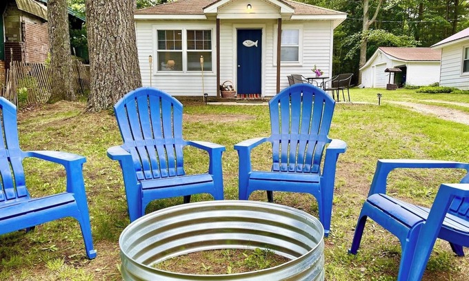 Kalkaska Cabin | New! Vivian's Cabin - Super Cute Lakefront Cabin with Private Dock!