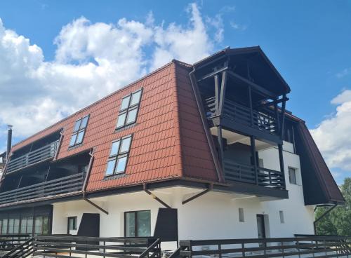 Bran Hotel | New Wolf