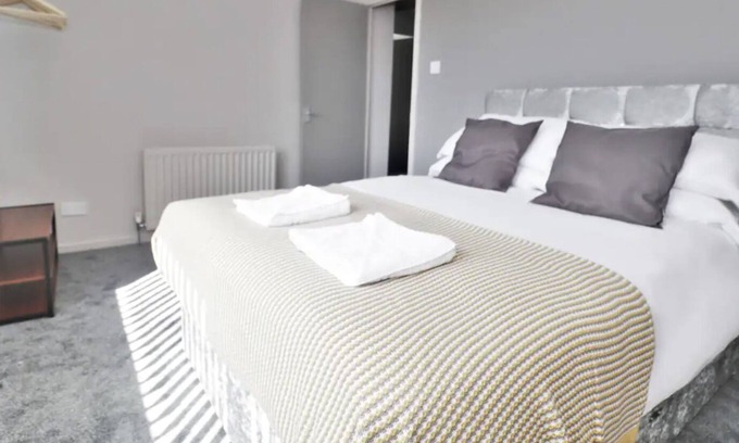 Billingham Apartment | Newbury Lodge