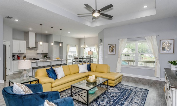 Gulf Breeze House | Newer Home In Gulf Breeze with Relaxing, Comfortable Living Area and Large Covered Patio and Garage