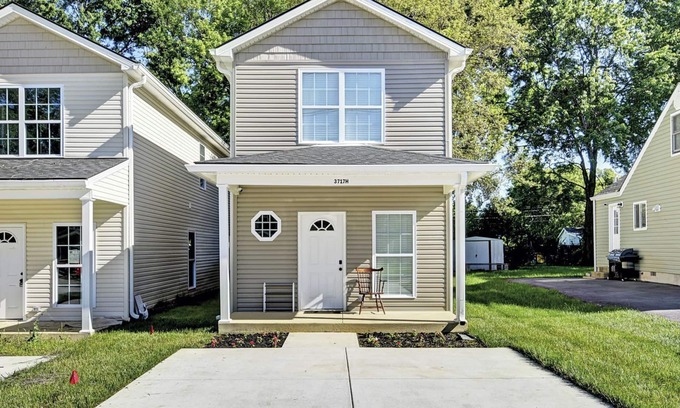 Buechel House | Newly Built Home Near Downtown Louisvillenn