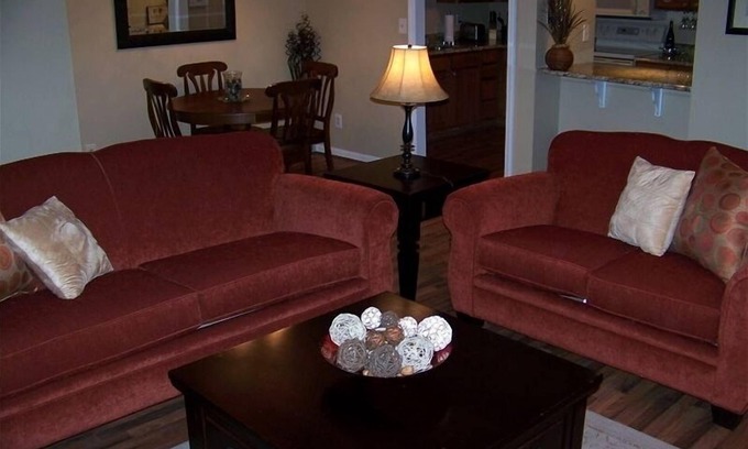 Cotswold Condo | Newly Remodeled Condo Near Uptown