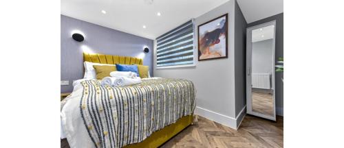 Havering Apartment | Newly Renovated 1BD Flat Perfect for Travellers