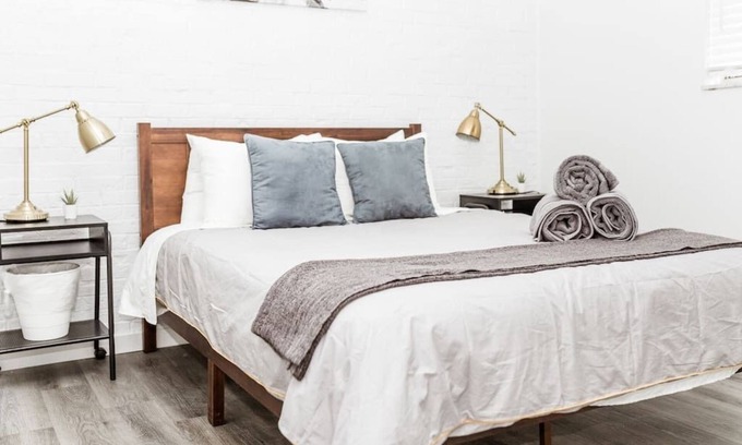 University District Apartment | Newly Renovated (9E) OSU/ExpoCenter/Central ❤NearEVERYTHING