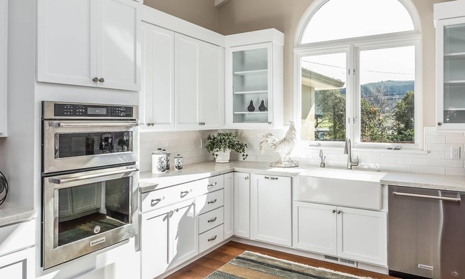Hatton Fields House | Newly renovated Carmel 3 bed 3 and a half bath