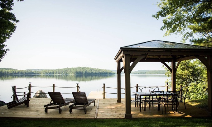 Redbridge House | Newly renovated open concept lake house with beautiful views