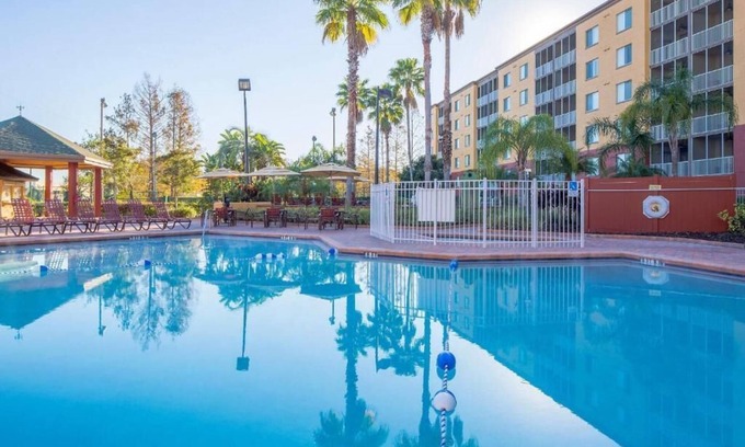 Florida Center Villa | NewYears wk at Orlando Sunshine Resort 2 BDRM2BTH sleeps 8 Villa 12/21 -12/26/25