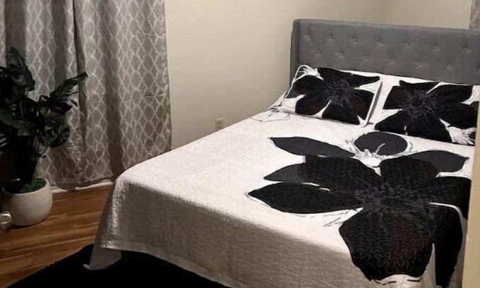 La Sierra House | Next to La Sierra University