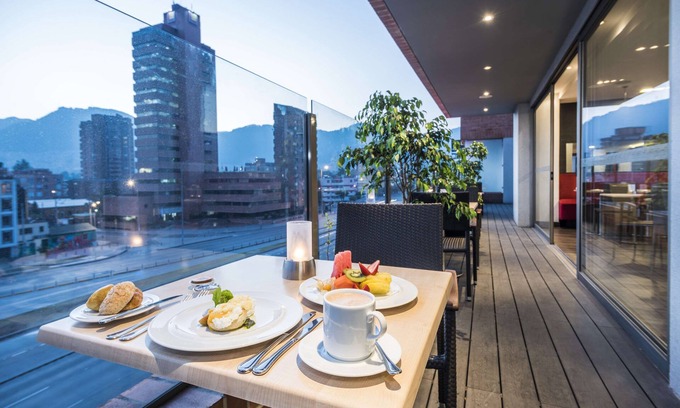 Bogota Hotel | NH Bogotá Urban 26 Royal