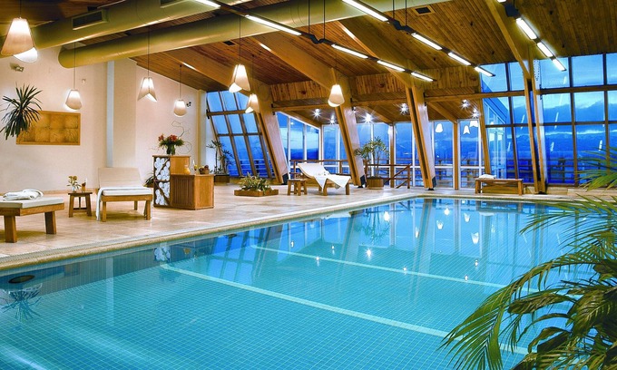 San Carlos de Bariloche Hotel | NH Edelweiss Bariloche