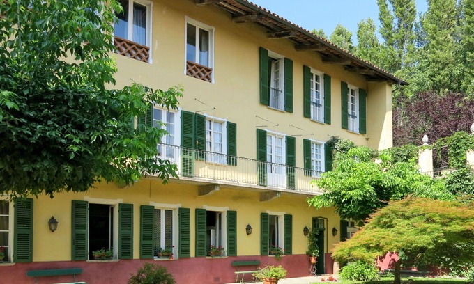 San Giorgio Canavese Apartment | Nice apartment for 6 guests with WIFI, TV, balcony and pets allowed