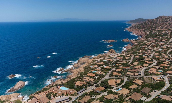 Costa Paradiso House | Nice apartment in villa for 4 guests with WIFI, TV and terrace