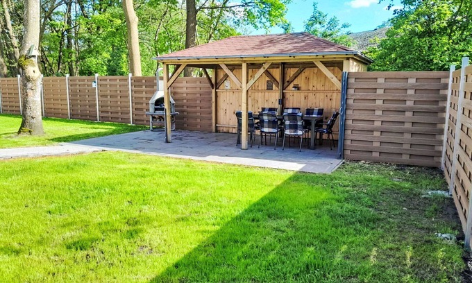 Oberndorf Apartment | Nice apartment for 2 guests with WIFI, TV and patio