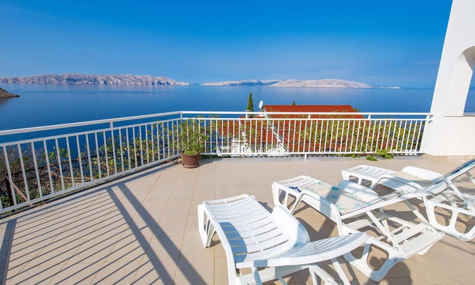 Sveti Juraj Apartment | Nice apartment in Sv.Juraj with kitchen