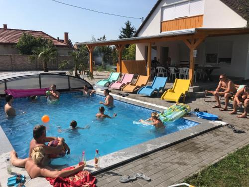 Balatonfenyves Apartment | Nice Big House