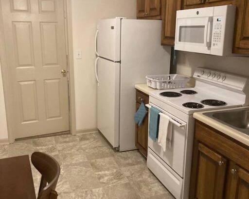 Johnson City Apartment | Nice Cozy Apt**Book 3 get 1 Night free**
