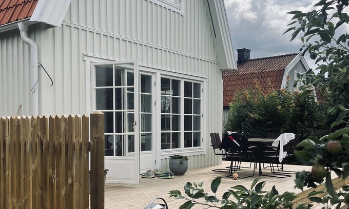 Skarpnack Villa | Nice Family Villa Close to Stockholm City