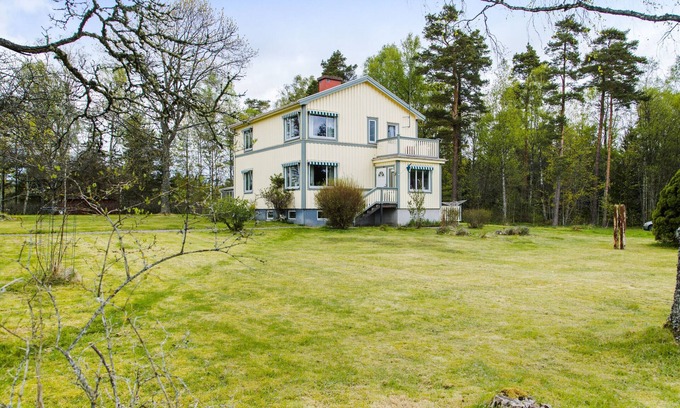 Byholma Ski Chalet | Nice holiday home in Grimshult with proximity to Lidhult in Småland |SE06009