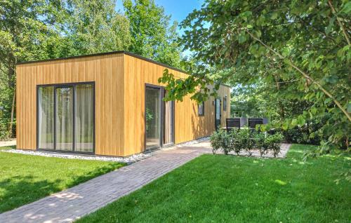 Oosterwolde House | Nice Home In Oosterwolde With Wifi