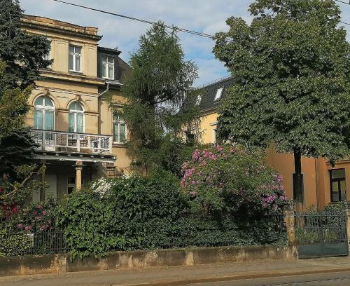 Blasewitz House | NICHTRAUCHER Villa Taxus